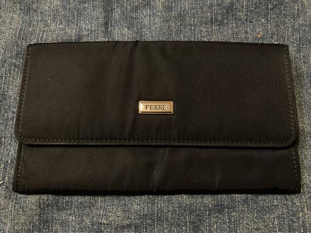 gianfranco ferre �W�����t�����R�t�F���@�i�C�����@���U�[�@�{�v�@���z�@�C�^���A���@�����Y�@���f�B�[�X  �� �u�����h�� 