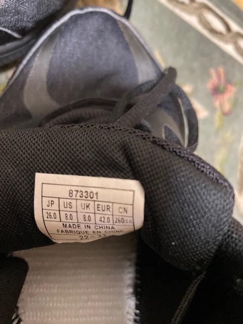 �����Y:�V���[�Y �� �j���t�@�b�V������ 