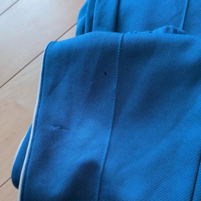 青色のスポーツウェアセットSサイズ < キッズ/ベビー 青色のスポーツウェアセットSサイズ < キッズ/ベビーの