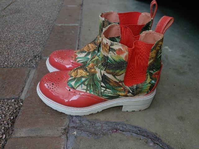 ヨースケ サイドゴアブーツ 23.5cm Yosuke ハワイアン 南国 < 女性ファッション ヨースケ サイドゴアブーツ 23.5cm Yosuke ハワイアン 南国 < 女性ファッションの