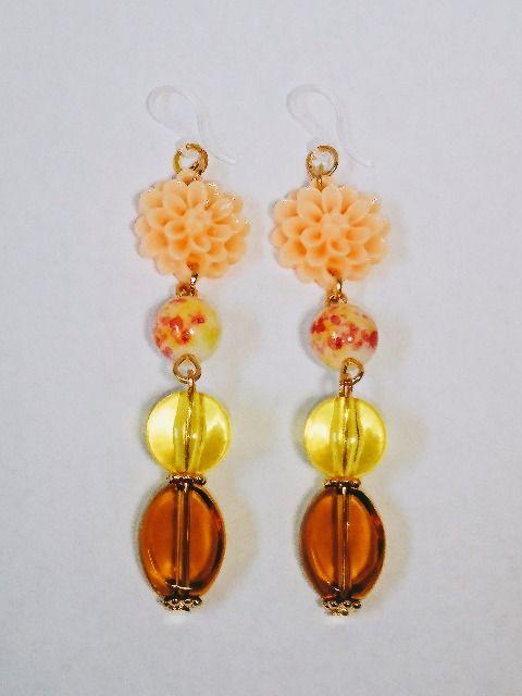 お花キスカパールブラウンカボションビーズ樹脂ピアス☆ < 女性アクセサリー/時計  お花キスカパールブラウンカボションビーズ樹脂ピアス☆ < 女性アクセサリー/時計の