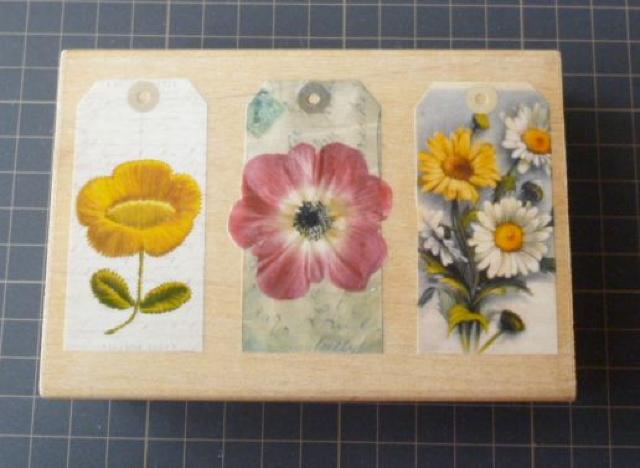 海外中古輸入 お花のコラージュタグウッドマウントスタンプ < インテリア/ライフ  海外中古輸入 お花のコラージュタグウッドマウントスタンプ < インテリア/ライフの