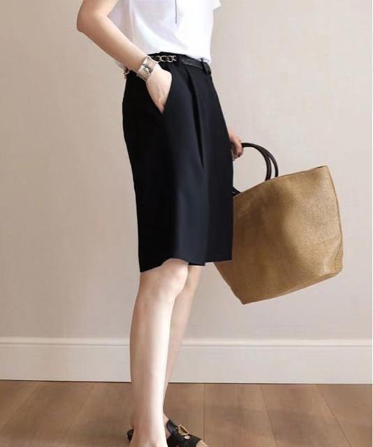 送料無料 新品 タックショートパンツ ハイウエスト 美脚 < 女性ファッション  送料無料 新品 タックショートパンツ ハイウエスト 美脚 < 女性ファッションの