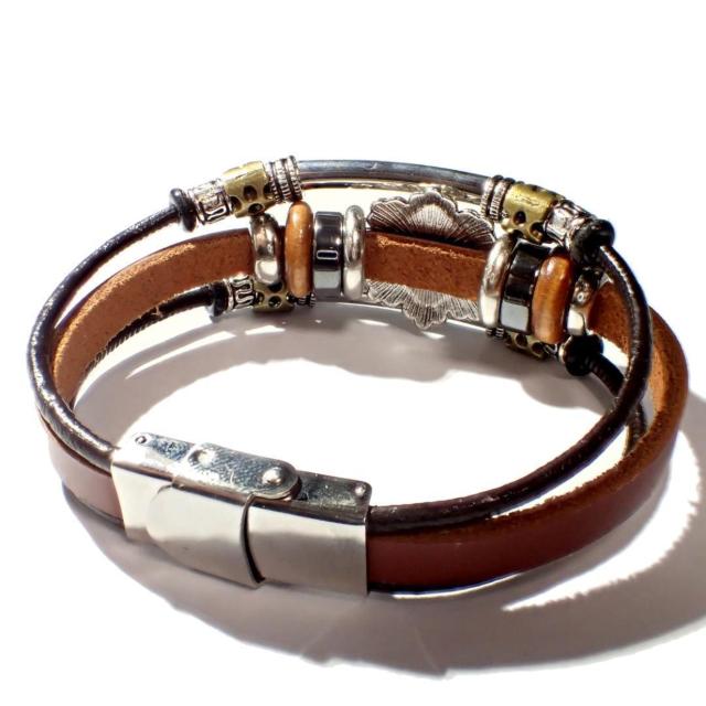 三連 ひし形 ターコイズブルー レザーブレスレット ブレスレット ブレス インディアン 茶色 < 男性アクセサリー/時計 三連 ひし形 ターコイズブルー レザーブレスレット ブレスレット ブレス インディアン 茶色 < 男性アクセサリー/時計の