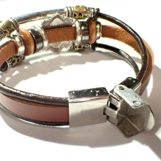 三連 ひし形 ターコイズブルー レザーブレスレット ブレスレット ブレス インディアン 茶色 < 男性アクセサリー/時計 三連 ひし形 ターコイズブルー レザーブレスレット ブレスレット ブレス インディアン 茶色 < 男性アクセサリー/時計の