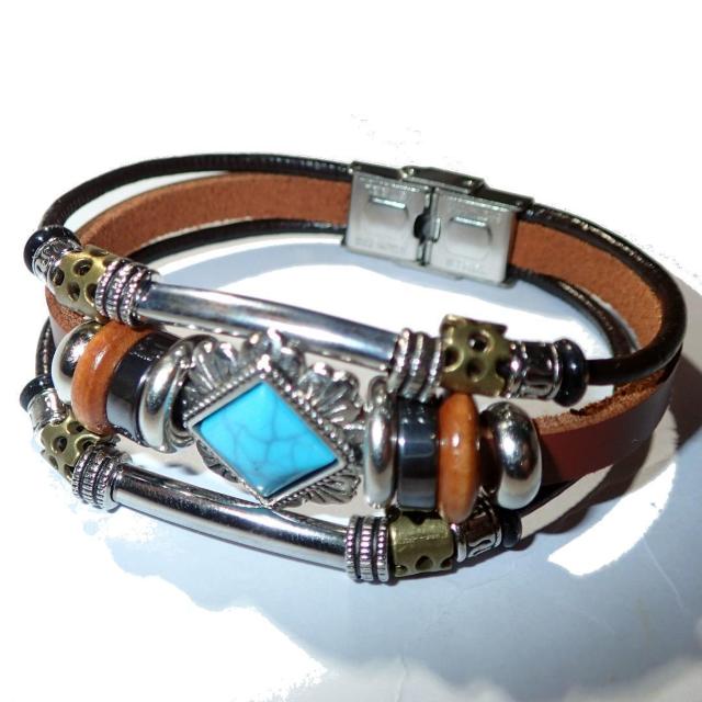三連 ひし形 ターコイズブルー レザーブレスレット ブレスレット ブレス インディアン 茶色 < 男性アクセサリー/時計 三連 ひし形 ターコイズブルー レザーブレスレット ブレスレット ブレス インディアン 茶色 < 男性アクセサリー/時計の