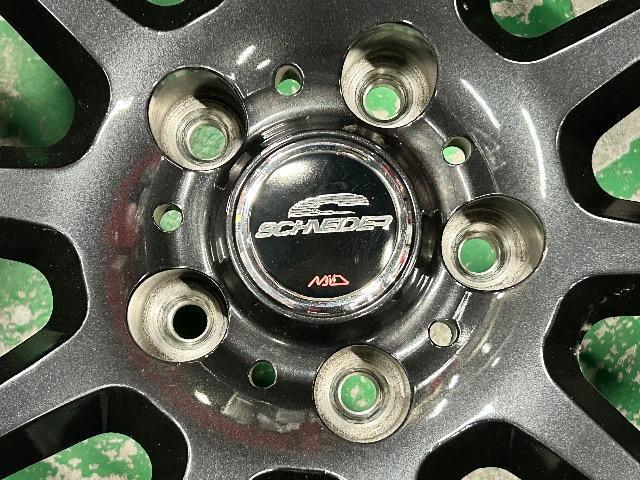 中古0182610)国産スタッドレスタイヤ4本グッドイヤーアイスナビSUV美品アルミホイールセット225/65R17送料無料 < 自動車/バイク 中古0182610)国産スタッドレスタイヤ4本グッドイヤーアイスナビSUV美品アルミホイールセット225/65R17送料無料 < 自動車/バイク
