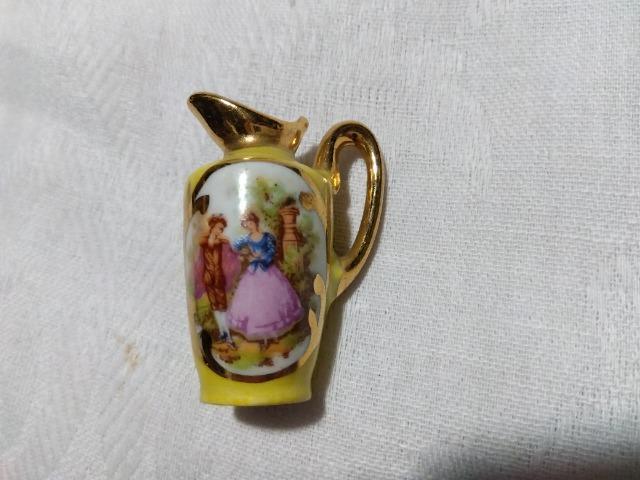 ♪フランス製 ミニチュア陶器 高さ4.5a < ホビー  ♪フランス製 ミニチュア陶器 高さ4.5a < ホビーの