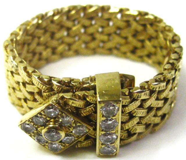 美品750 18金クリスチャンディオールメッシュリング非常に綺麗なダイヤ13ヶ入 < ブランド 美品750 18金クリスチャンディオールメッシュリング非常に綺麗なダイヤ13ヶ入 < ブランドの