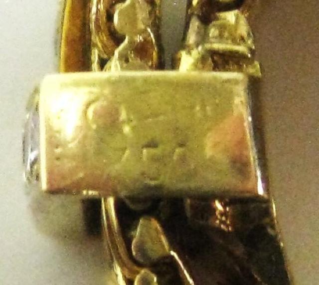 美品750 18金クリスチャンディオールメッシュリング非常に綺麗なダイヤ13ヶ入 < ブランド 美品750 18金クリスチャンディオールメッシュリング非常に綺麗なダイヤ13ヶ入 < ブランドの