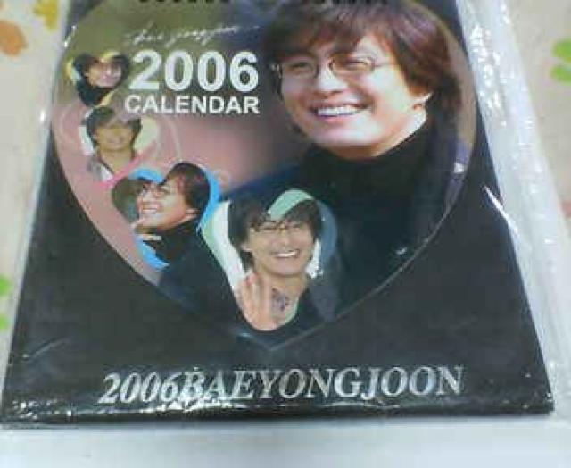 ペ・ヨンジュン素敵な2006年型卓上カレンダー < タレントグッズ ペ・ヨンジュン素敵な2006年型卓上カレンダー < タレントグッズの