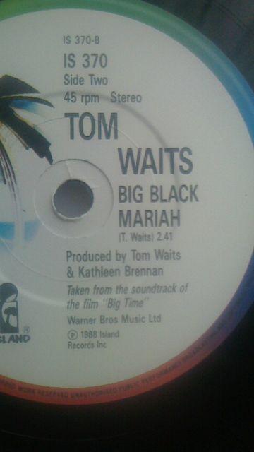送料無料 トム・ウェイツ 7インチレコード 映画 ビッグ・タイムより < CD/DVD/ビデオ  送料無料 トム・ウェイツ 7インチレコード 映画 ビッグ・タイムより < CD/DVD/ビデオの