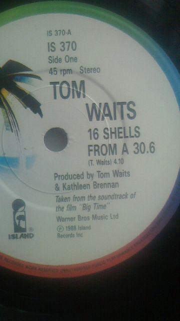 送料無料 トム・ウェイツ 7インチレコード 映画 ビッグ・タイムより < CD/DVD/ビデオ  送料無料 トム・ウェイツ 7インチレコード 映画 ビッグ・タイムより < CD/DVD/ビデオの