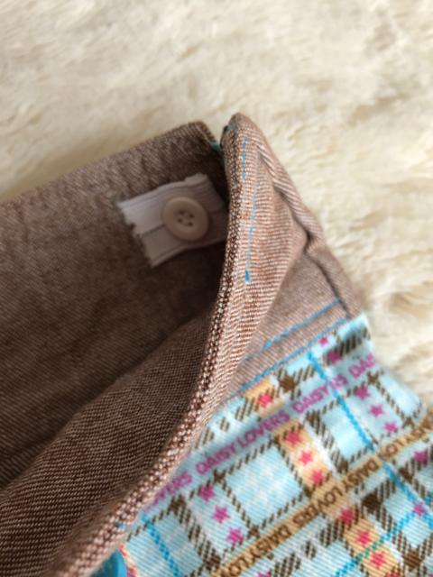 美品  DASIY  KIDS  ミニスカート 130センチ < ブランド  美品  DASIY  KIDS  ミニスカート 130センチ < ブランドの