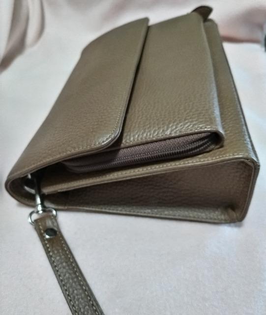 メンズ セカンドバッグ クラッチバッグ メンズポーチ バッグと財布一体に... 未使用近い 断捨離 < 男性ファッション  メンズ セカンドバッグ クラッチバッグ メンズポーチ バッグと財布一体に... 未使用近い 断捨離 < 男性ファッションの