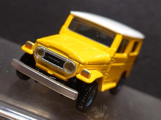 ���g�~�J�v���~�A���O�S���g���^ �����h�N���[�U�[�� �� �z�r�[�� 