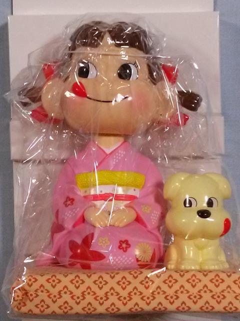 ○不二家 ペコちゃん おすわり首ふり人形○新品 < アニメ/コミック/キャラクター  ○不二家 ペコちゃん おすわり首ふり人形○新品  < アニメ/コミック/キャラクターの