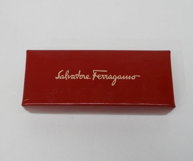 フェラガモ ガンチーニ キーリング キーホルダー シルバー<美品>送料無料 < ブランド フェラガモ ガンチーニ キーリング キーホルダー シルバー<美品>送料無料 < ブランドの