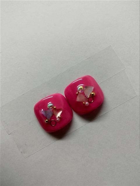 LBNYLA☆親指ペディ♪ マゼンタ、大人、綺麗、夏 < 香水/コスメ/ネイル  LBNYLA☆親指ペディ♪ マゼンタ、大人、綺麗、夏 < 香水/コスメ/ネイルの