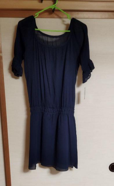 紺 黒 クレープ地 レース チュニック パフスリーブ ワンピース ローウエスト 新品 M < 女性ファッション  紺 黒 クレープ地 レース チュニック パフスリーブ ワンピース ローウエスト 新品 M < 女性ファッションの