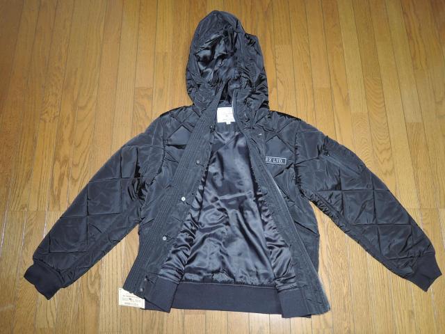 Vi AVIREX ABbNX LeBO ȃWPbg L  ~^[ tCgWPbgAE^[  uh 