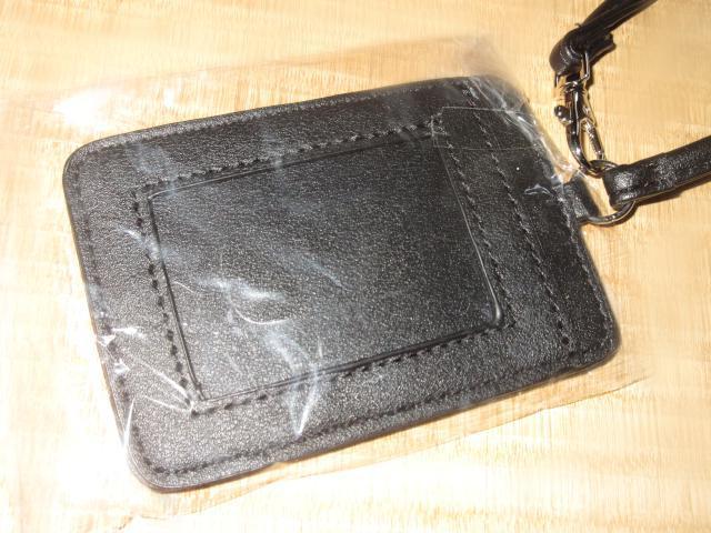 未使用☆ハローキティ*パスケースIDカードケース(ブラック) < おもちゃ  未使用☆ハローキティ*パスケースIDカードケース(ブラック) < おもちゃの