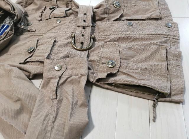 ★特価未使用に近いバーバリーブルーレーベルベージュジャケットアウター高級大活躍ポケット < 女性ファッション  ★特価未使用に近いバーバリーブルーレーベルベージュジャケットアウター高級大活躍ポケット < 女性ファッションの
