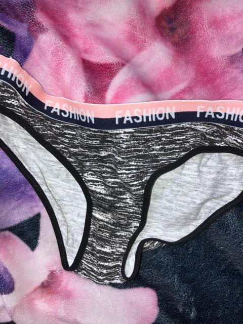 PrettyGirlB.:EKfjMubNn Rbg ȃV[c tobN^Cv~(TB) 