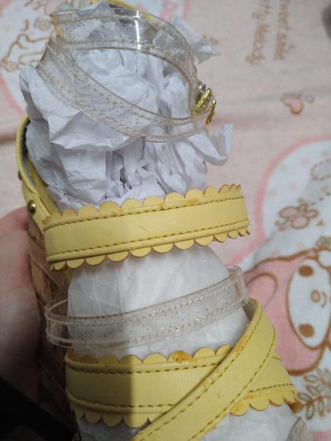 LIZ LISAEFbW\[T_  uh 