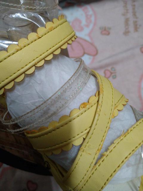 LIZ LISAEFbW\[T_  uh 