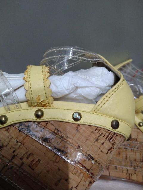 LIZ LISAEFbW\[T_  uh 