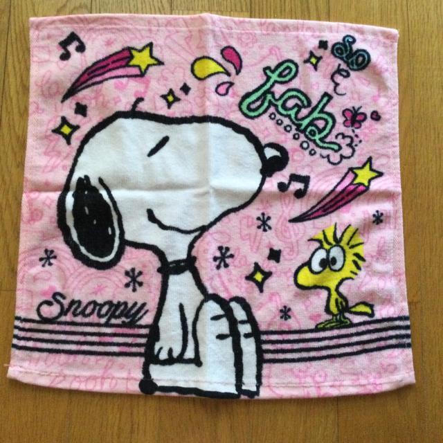 SNOOPY スヌーピー タオルハンカチ J49 < 女性ファッション  SNOOPY スヌーピー タオルハンカチ J49  < 女性ファッションの