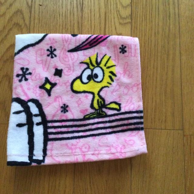 SNOOPY スヌーピー タオルハンカチ J49 < 女性ファッション  SNOOPY スヌーピー タオルハンカチ J49 < 女性ファッションの