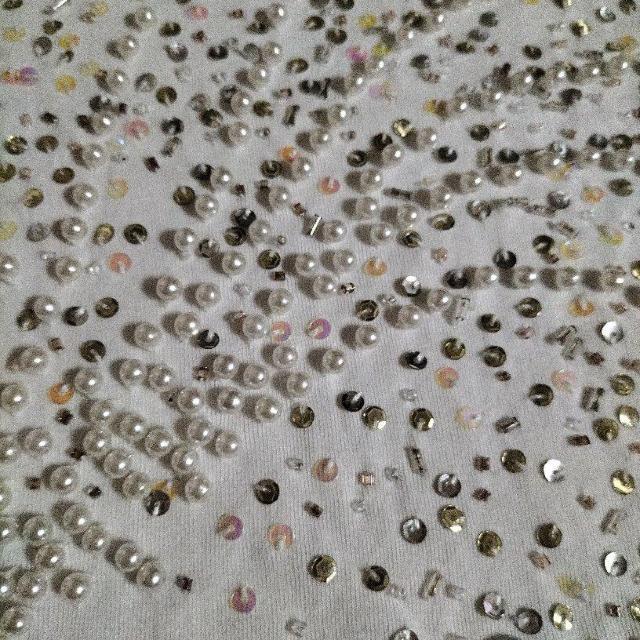 ビーズ スパンコール Мサイズ Tシャツ 半袖 < 女性ファッション ビーズ スパンコール Мサイズ Tシャツ 半袖 < 女性ファッションの