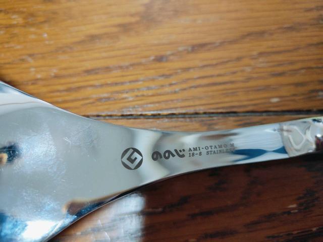 �̂�  �X�[�p�[�������I�^�� M �X�e�����X �� �C���e���A/���C�t�� 