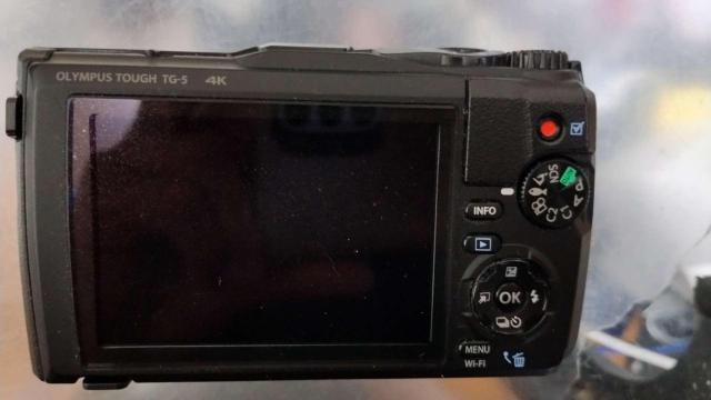 OLYMPUS Tough TG-5 4K�Ή� �h���h�o�ϏՌ��f�W�^���J���� LI-92B�o�b�e���[�t �� �Ɠd/AV�� 