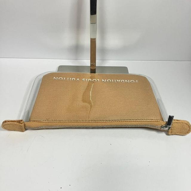 FONDATION LOUIS VUITTON ポーチ ルイヴィトン 美術館 < ブランド FONDATION LOUIS VUITTON ポーチ ルイヴィトン 美術館 < ブランドの