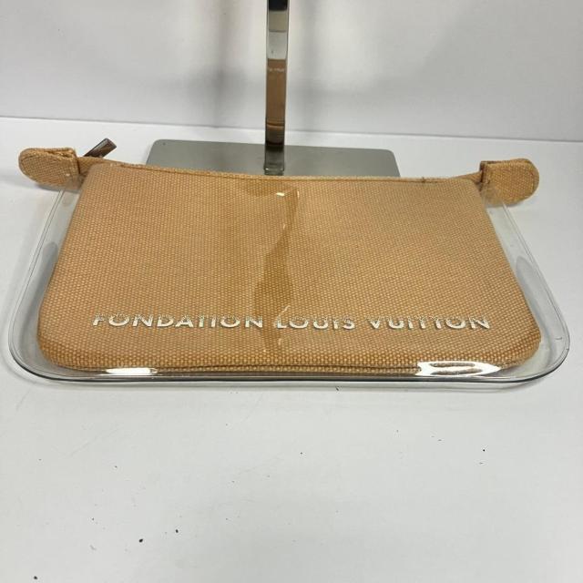 FONDATION LOUIS VUITTON ポーチ ルイヴィトン 美術館 < ブランド FONDATION LOUIS VUITTON ポーチ ルイヴィトン 美術館 < ブランドの