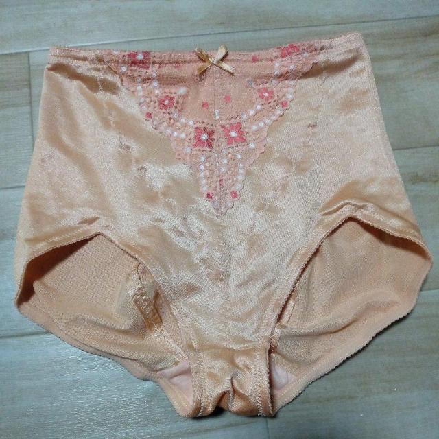 エレーヌガードル64 < 女性ファッション エレーヌガードル64 < 女性ファッションの