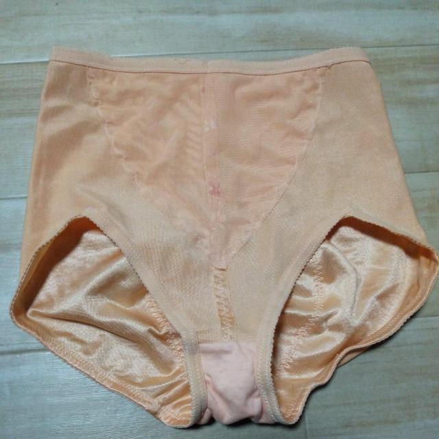 エレーヌガードル64 < 女性ファッション エレーヌガードル64 < 女性ファッションの