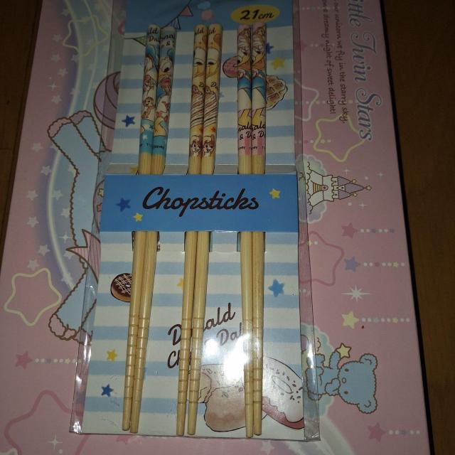 新品=ディズニー★竹箸3Pセット☆ドナルドダック・チップ&デール♪ < インテリア/ライフ  新品=ディズニー★竹箸3Pセット☆ドナルドダック・チップ&デール♪  < インテリア/ライフの