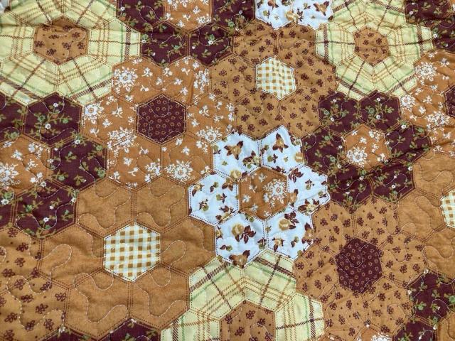 送料無料!オールシーズン対応!色んな場面で使えて便利!正方形キルト 4隅ゴム付き マルチマット1枚 < インテリア/ライフ 送料無料!オールシーズン対応!色んな場面で使えて便利!正方形キルト 4隅ゴム付き マルチマット1枚 < インテリア/ライフの