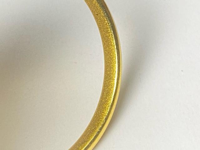 【至宝】古金 赤金 腕輪 バングル 約29.3g 地金 資産 骨董 コレクター必見 直径約58mm-60mm 24金相当 < 女性アクセサリー/時計 【至宝】古金 赤金 腕輪 バングル 約29.3g 地金 資産 骨董 コレクター必見 直径約58mm-60mm 24金相当 < 女性アクセサリー/時計の
