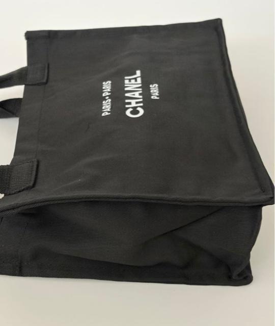 �V���l���m�x���e�B�g�[�g�o�b�N �� �����t�@�b�V������ 