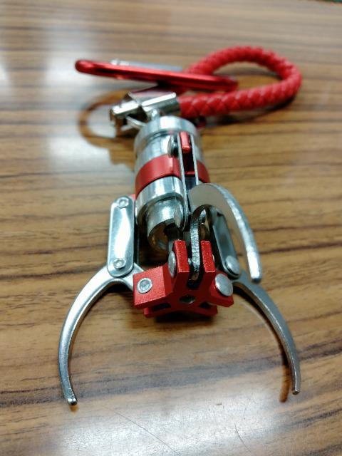 クレーンゲーム爪アーム ミニ キーホルダー < 男性ファッション  クレーンゲーム爪アーム ミニ キーホルダー < 男性ファッションの