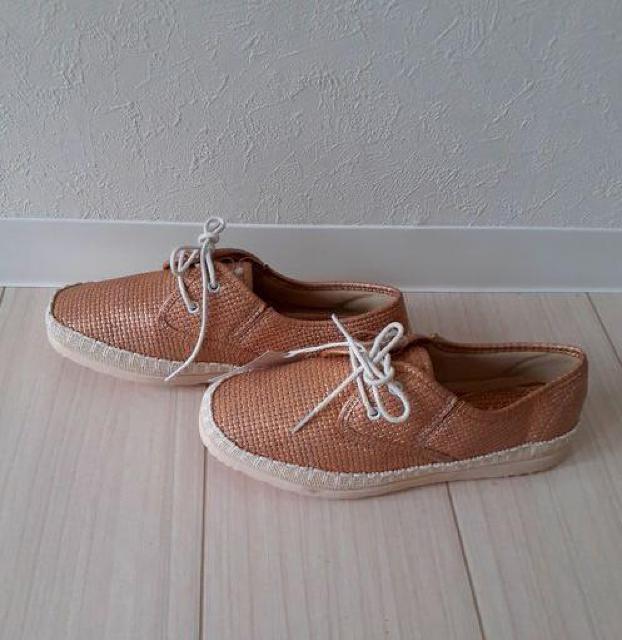 VisNx[W LL ҂ݏグ Xj[J[ tbgV[Y 22.5cm  t@bV 