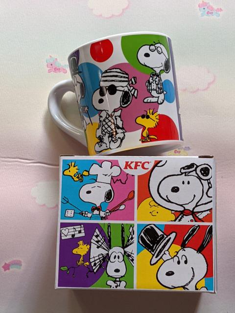 スヌーピー マグカップ ケンタッキー KFC < アニメ/コミック/キャラクター  スヌーピー マグカップ ケンタッキー KFC  < アニメ/コミック/キャラクターの