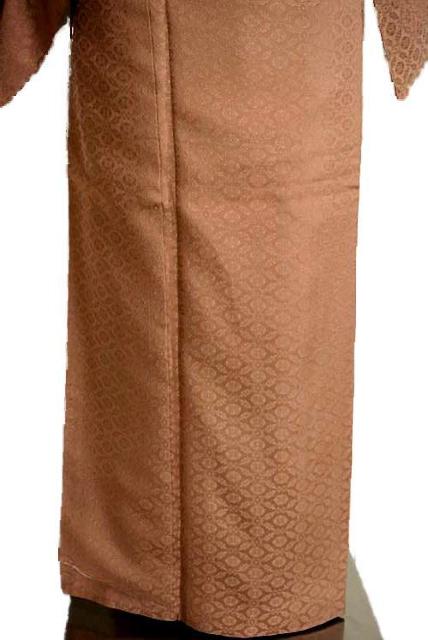【最高峰】新品同様 ときがら茶色 飾花地紋 1つ紋 色無地 身丈161.5cm 裄丈64.5cm T3459 < 女性ファッション  【最高峰】新品同様 ときがら茶色 飾花地紋 1つ紋 色無地 身丈161.5cm 裄丈64.5cm T3459 < 女性ファッションの