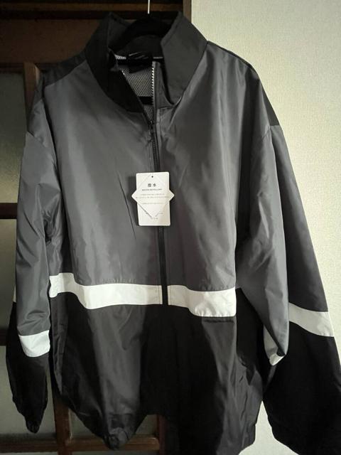 Lサイズ!高貴紳士的!春秋品物!着心地軽やか!撥水加工!内側メッシュ素材付き!両サイドポケット付き!ジャケット!持ち運びにも良い! < 男性ファッション  Lサイズ!高貴紳士的!春秋品物!着心地軽やか!撥水加工!内側メッシュ素材付き!両サイドポケット付き!ジャケット!持ち運びにも良い!  < 男性ファッションの