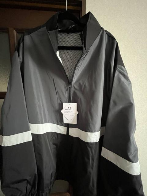 Lサイズ!高貴紳士的!春秋品物!着心地軽やか!撥水加工!内側メッシュ素材付き!両サイドポケット付き!ジャケット!持ち運びにも良い! < 男性ファッション  Lサイズ!高貴紳士的!春秋品物!着心地軽やか!撥水加工!内側メッシュ素材付き!両サイドポケット付き!ジャケット!持ち運びにも良い! < 男性ファッションの